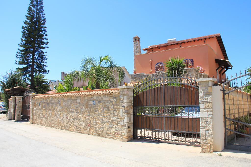 Villa Salvatore San Leone Room photo